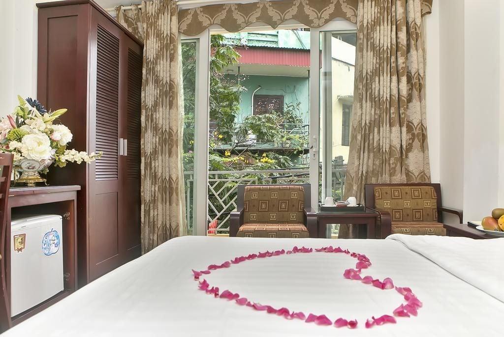 Cristina Center Hotel & Spa Hanoi Exterior photo