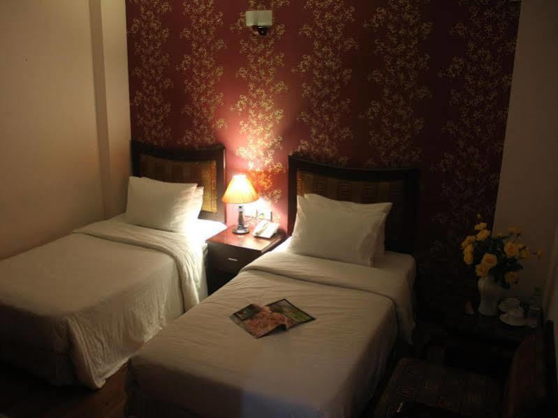 Cristina Center Hotel & Spa Hanoi Exterior photo